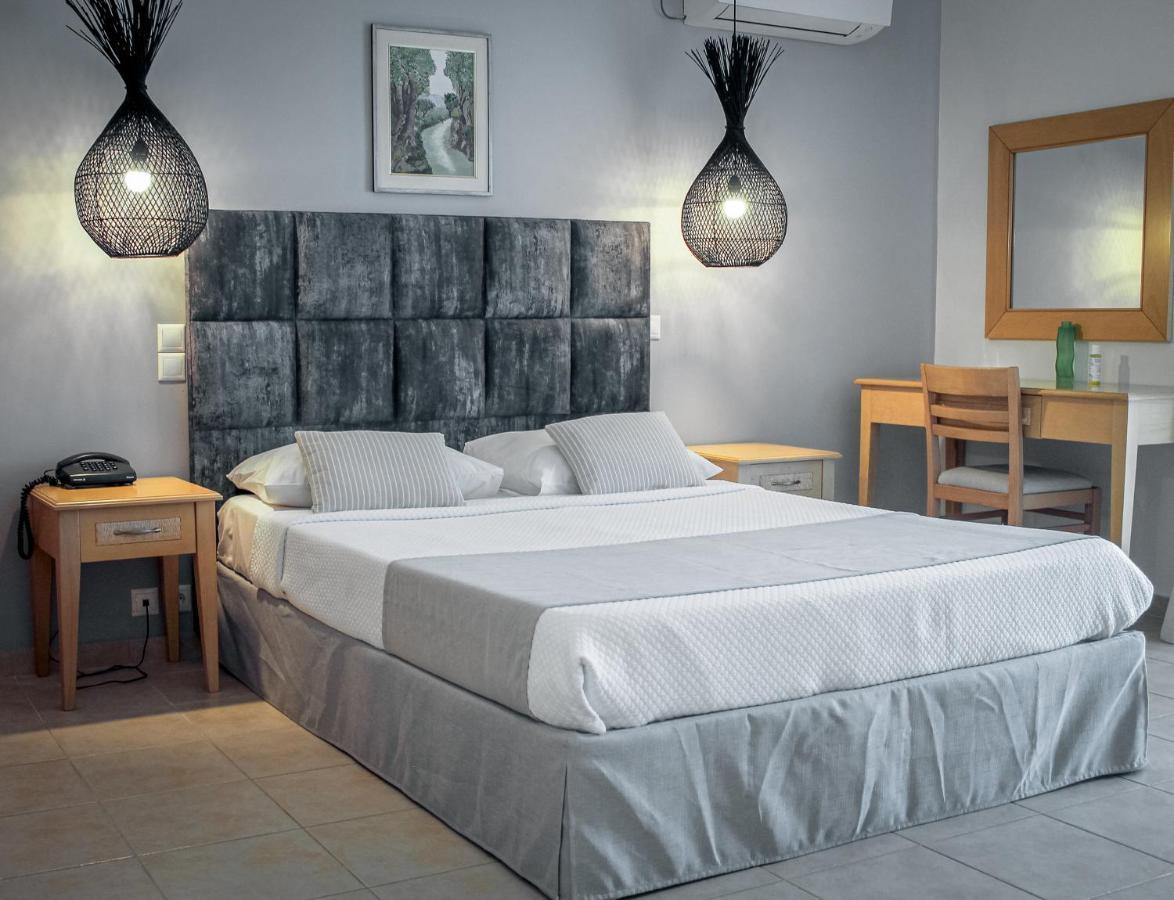 Astra Village Resort Свороната Экстерьер фото