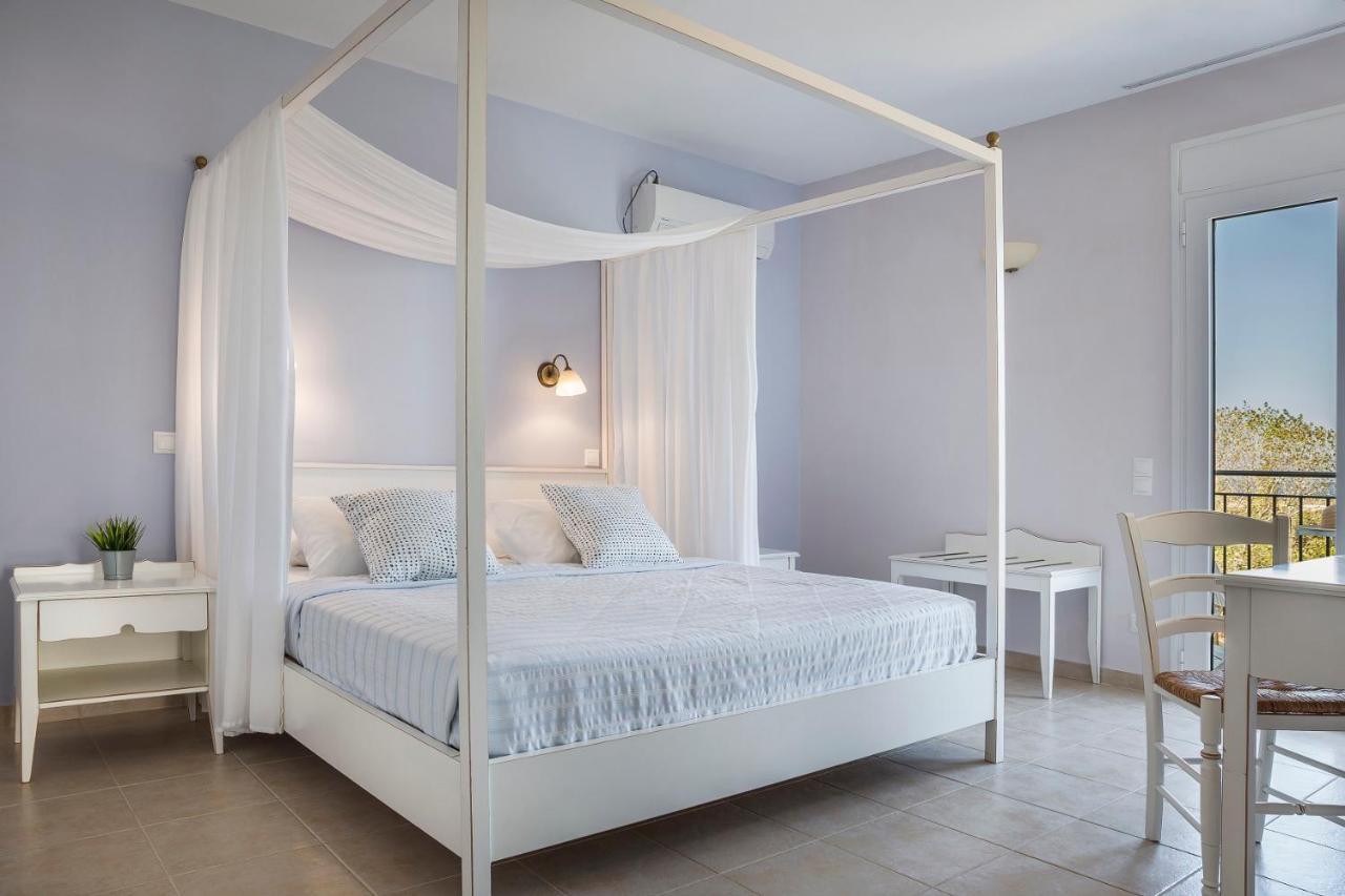 Astra Village Resort Свороната Экстерьер фото